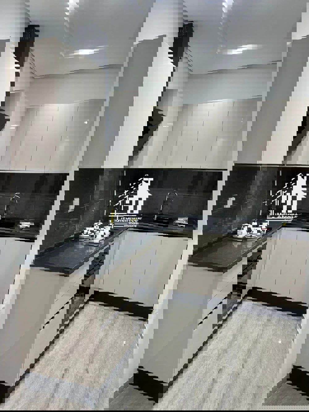 Appartement S+1 à coté clinique soukra