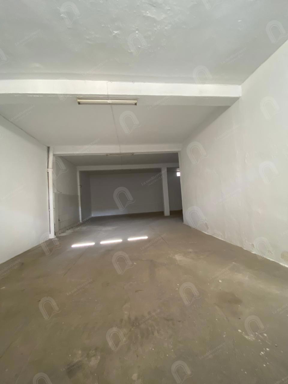 A vendre mur et fond de commerce au centre ville Tunis