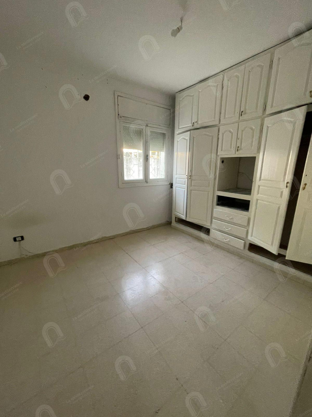 a vendre  un appartement s+2 a menzeh 8
