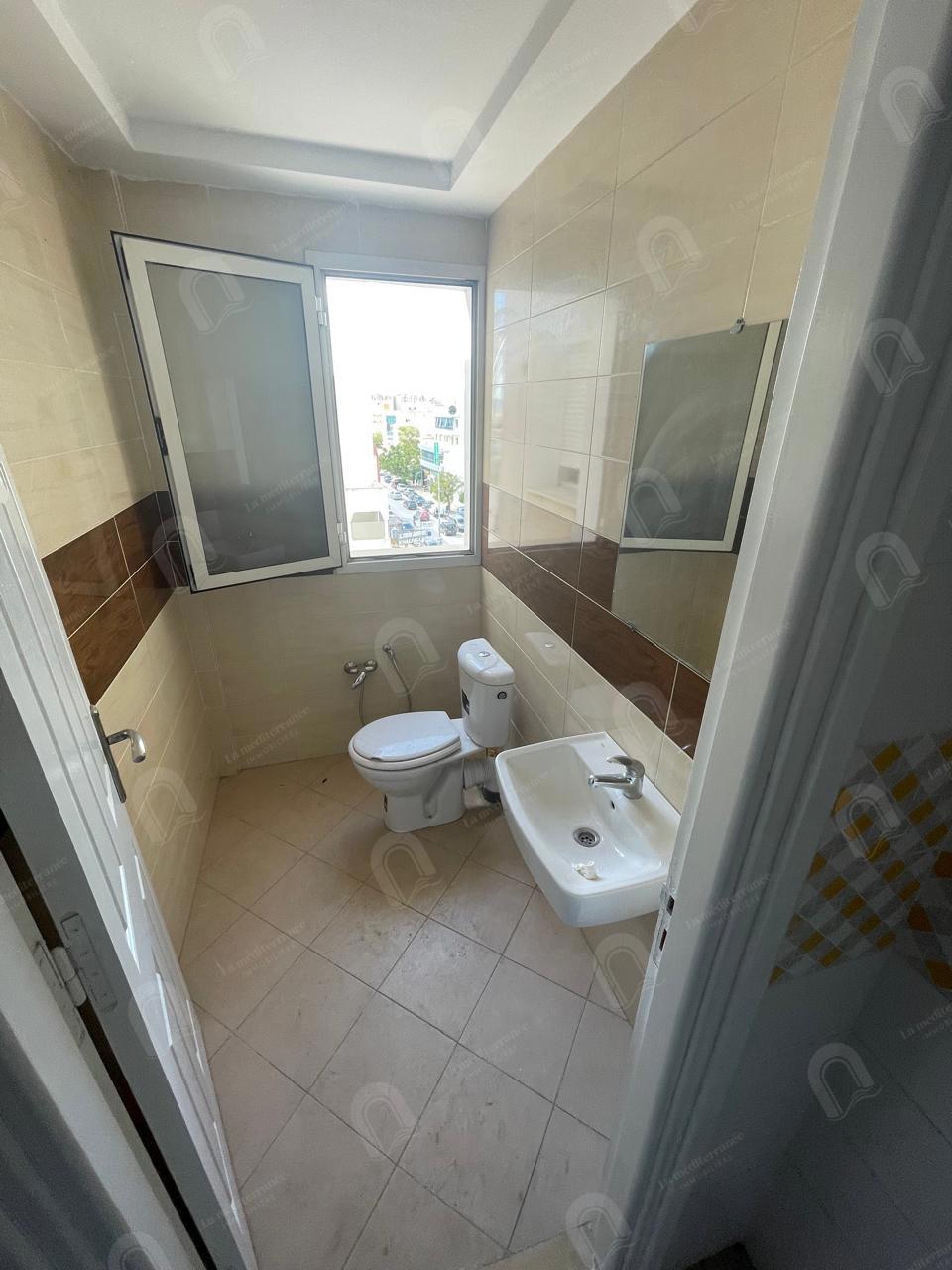 A louer deux bureaux H+2 au 4ème étage