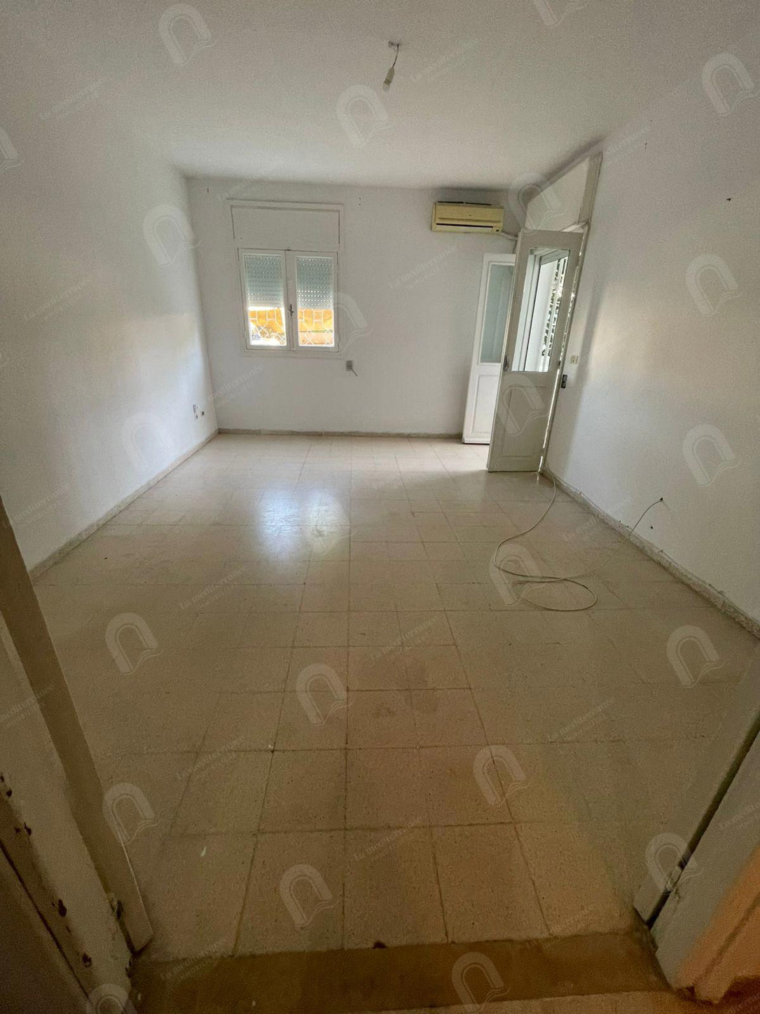 a vendre  un appartement s+2 a menzeh 8