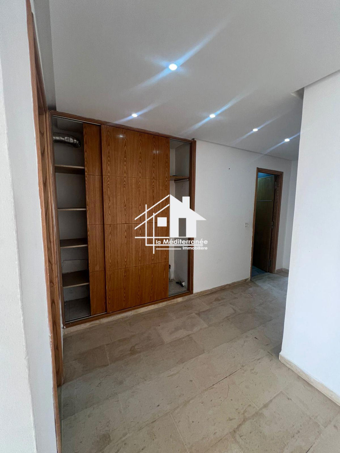 A louer Appartement S+2 à Manouba