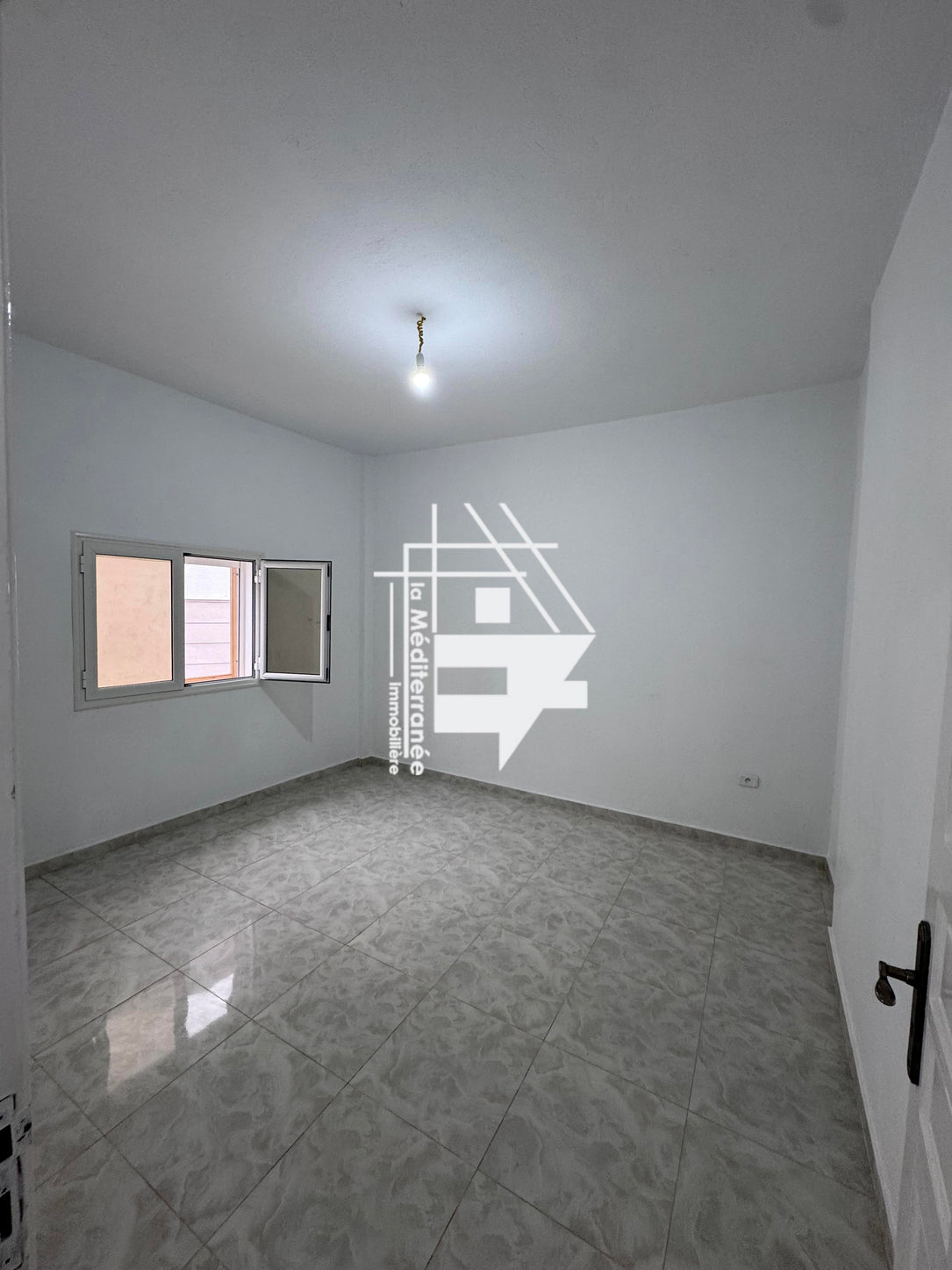 A louer appartement s+1 a cité haras bardo