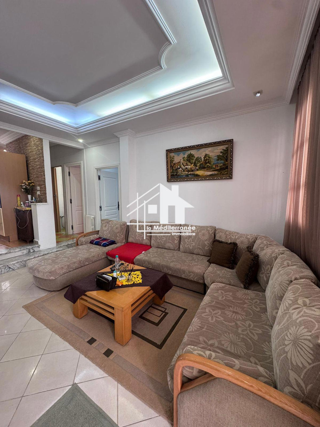 A vendre une villa 2S+5 au bardo
