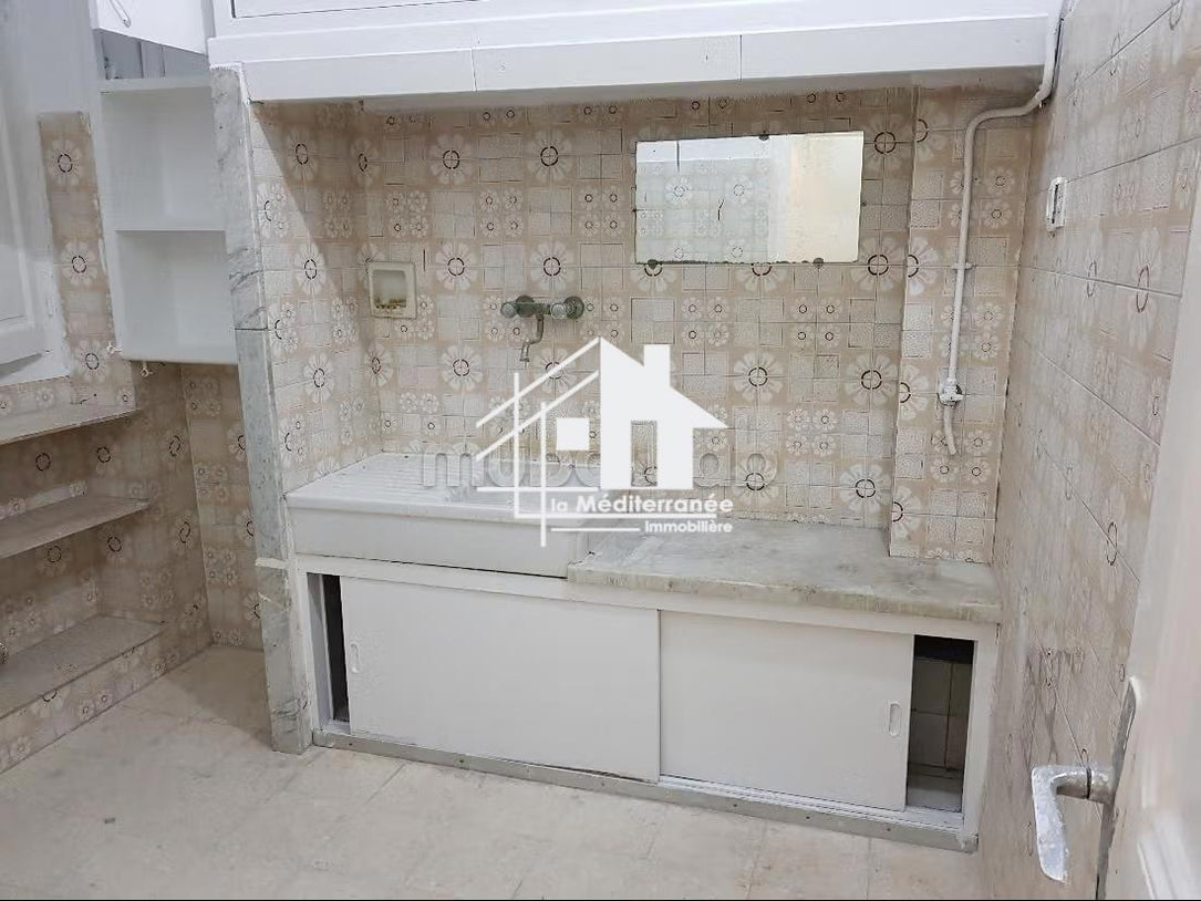 A vendre appartement S+2 au centre-ville, Tunis