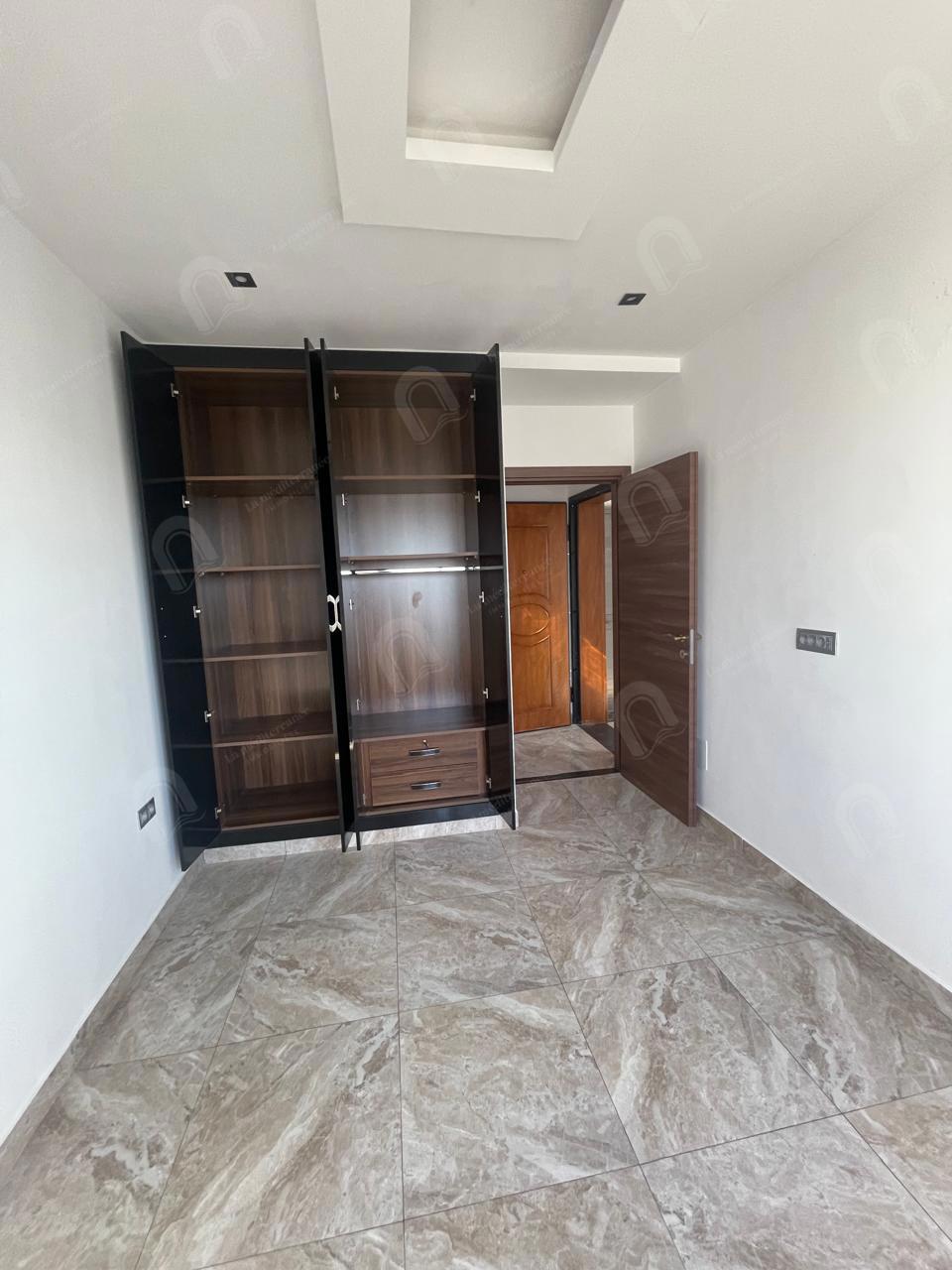 A louer appartement S+1 haut standing au bardo