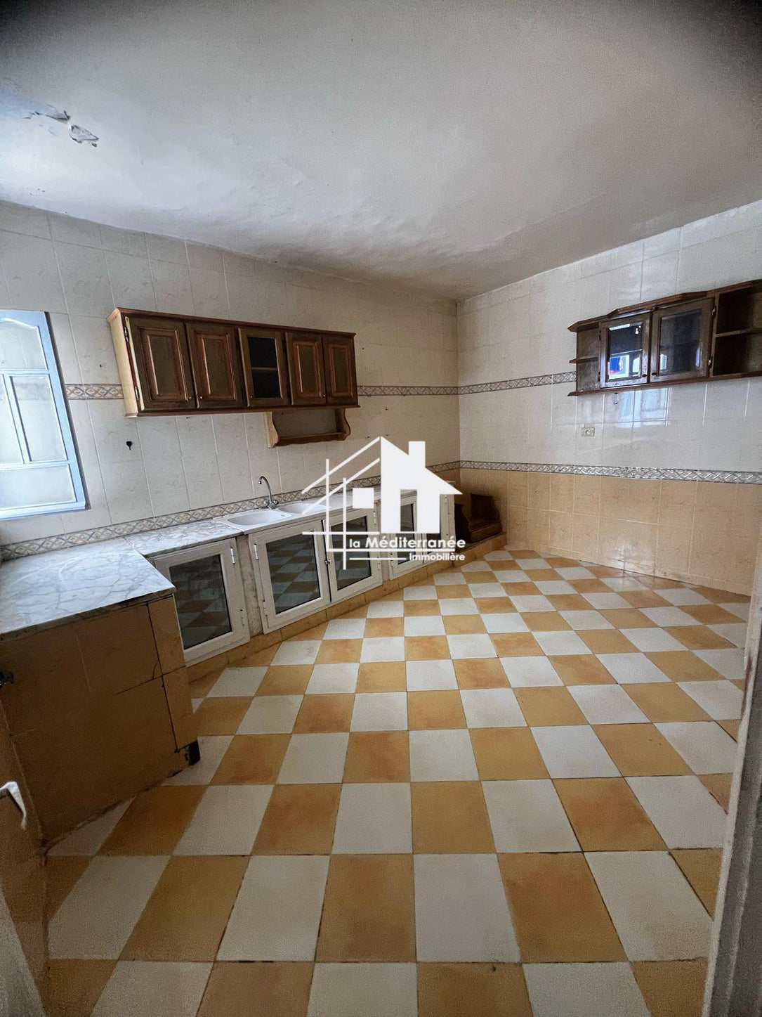 location étage de villa s4 au Bardo