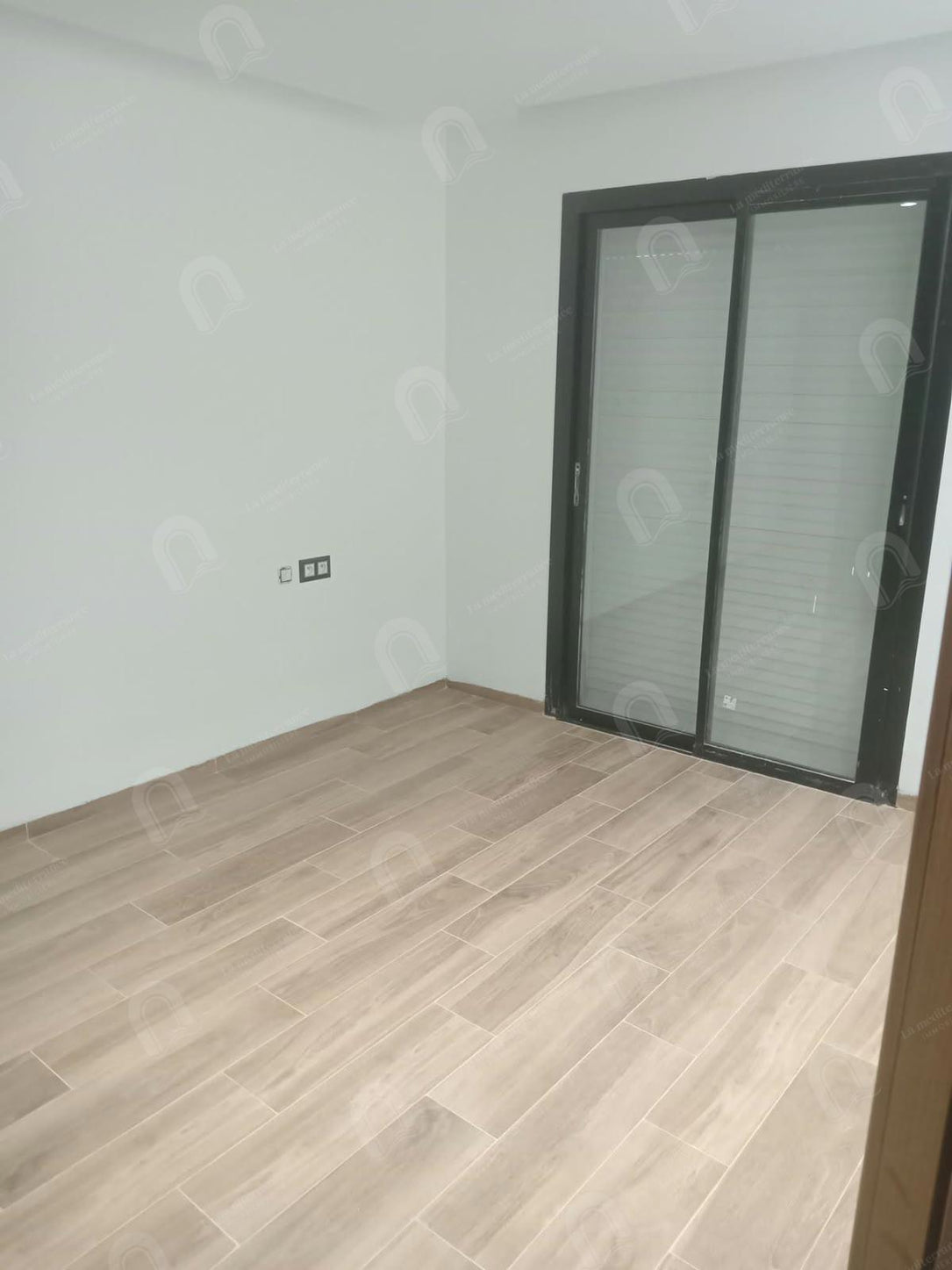 a louer un appartement s+3 a jardin el manzah 2