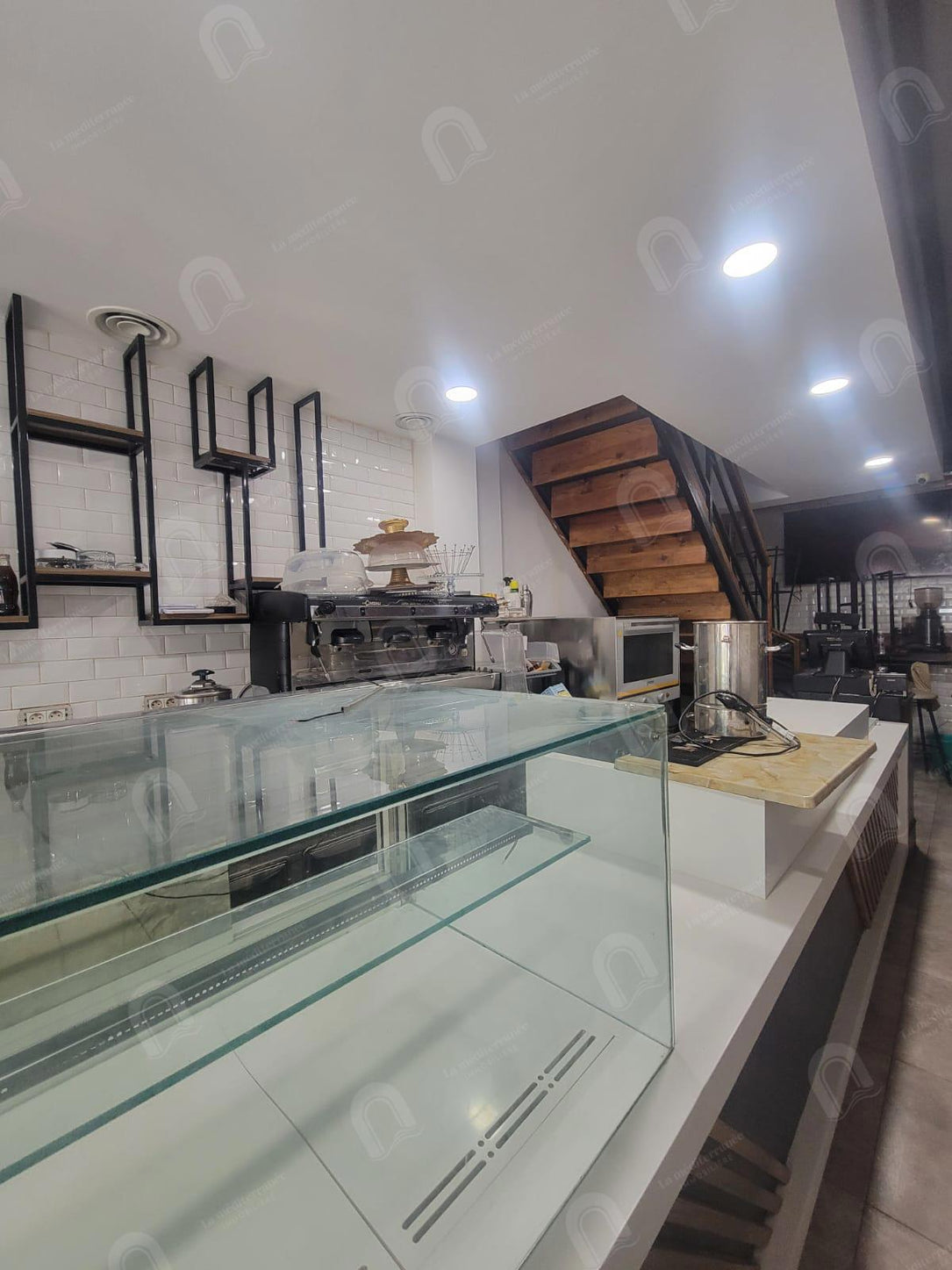 A louer cafeteria en gérance libre au Centre ville Tunis