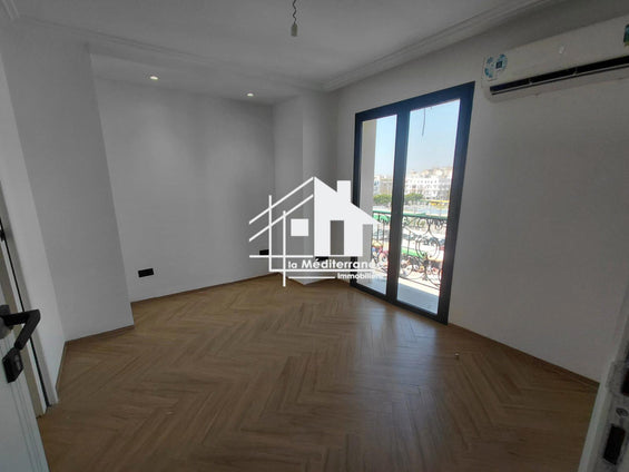 A louer bureau S+2 au centre ville