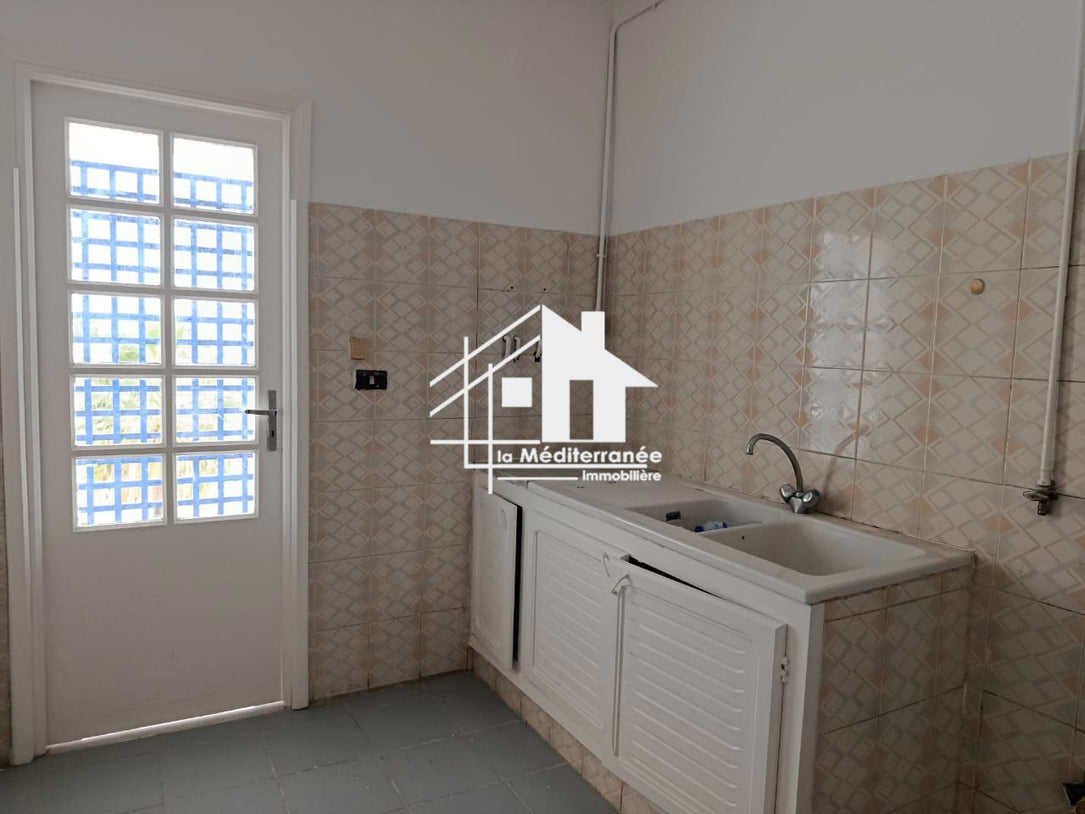 un bureau H2 au berges du lac 1