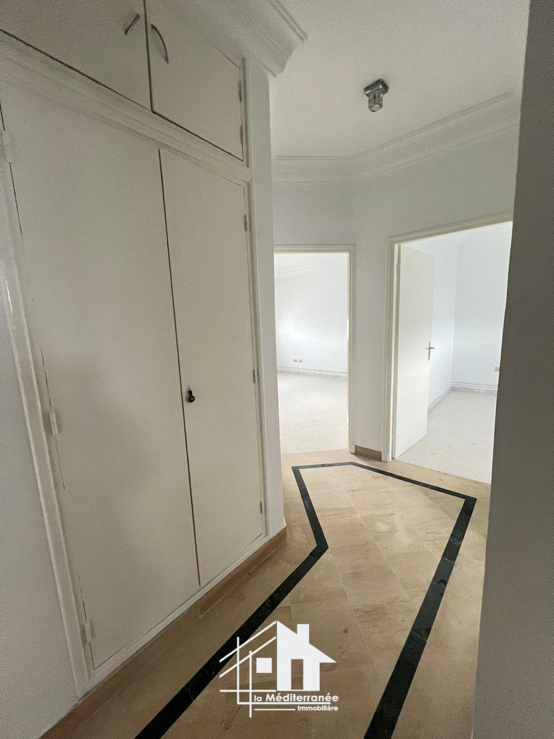 A louer appartement S+3 à Manar 1