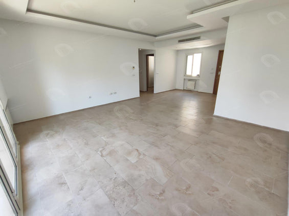 A louer un spacieux appartement s+3 à chotrana