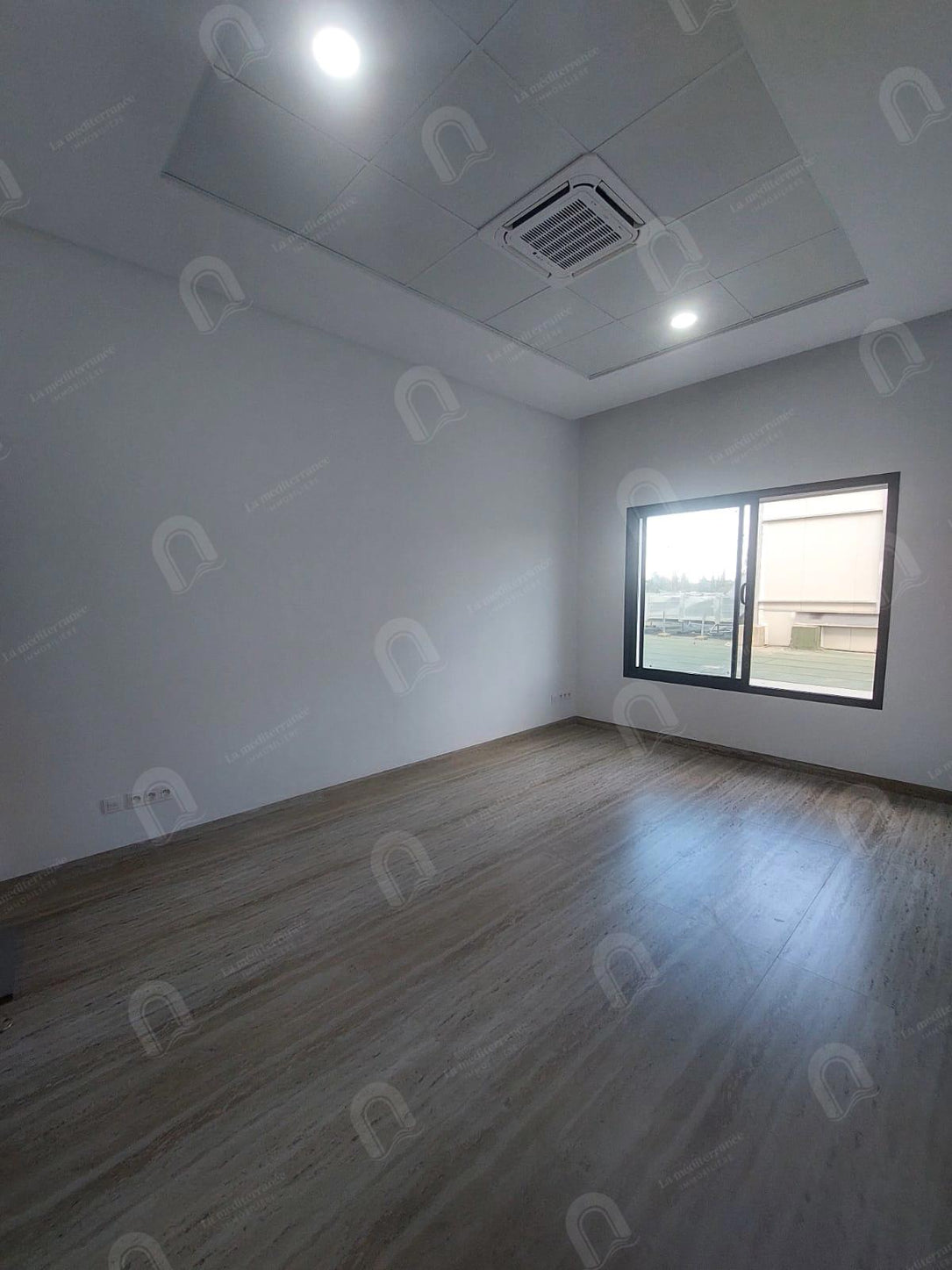 Bureau H2 Location