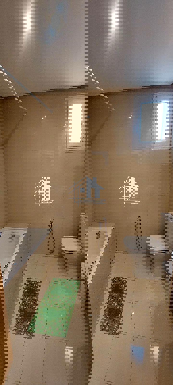 A louer un appartement S+2 derrière carrefour La Marsa