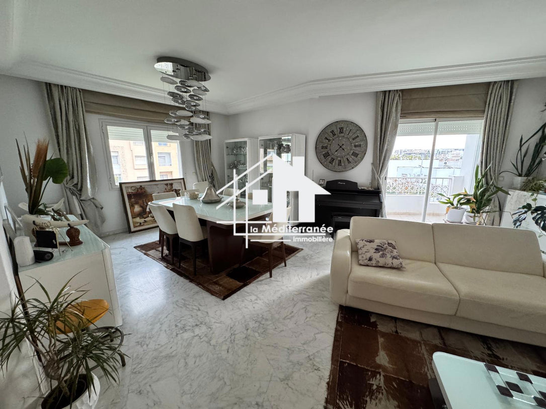 un appartement S+4 aux berges du lac 2