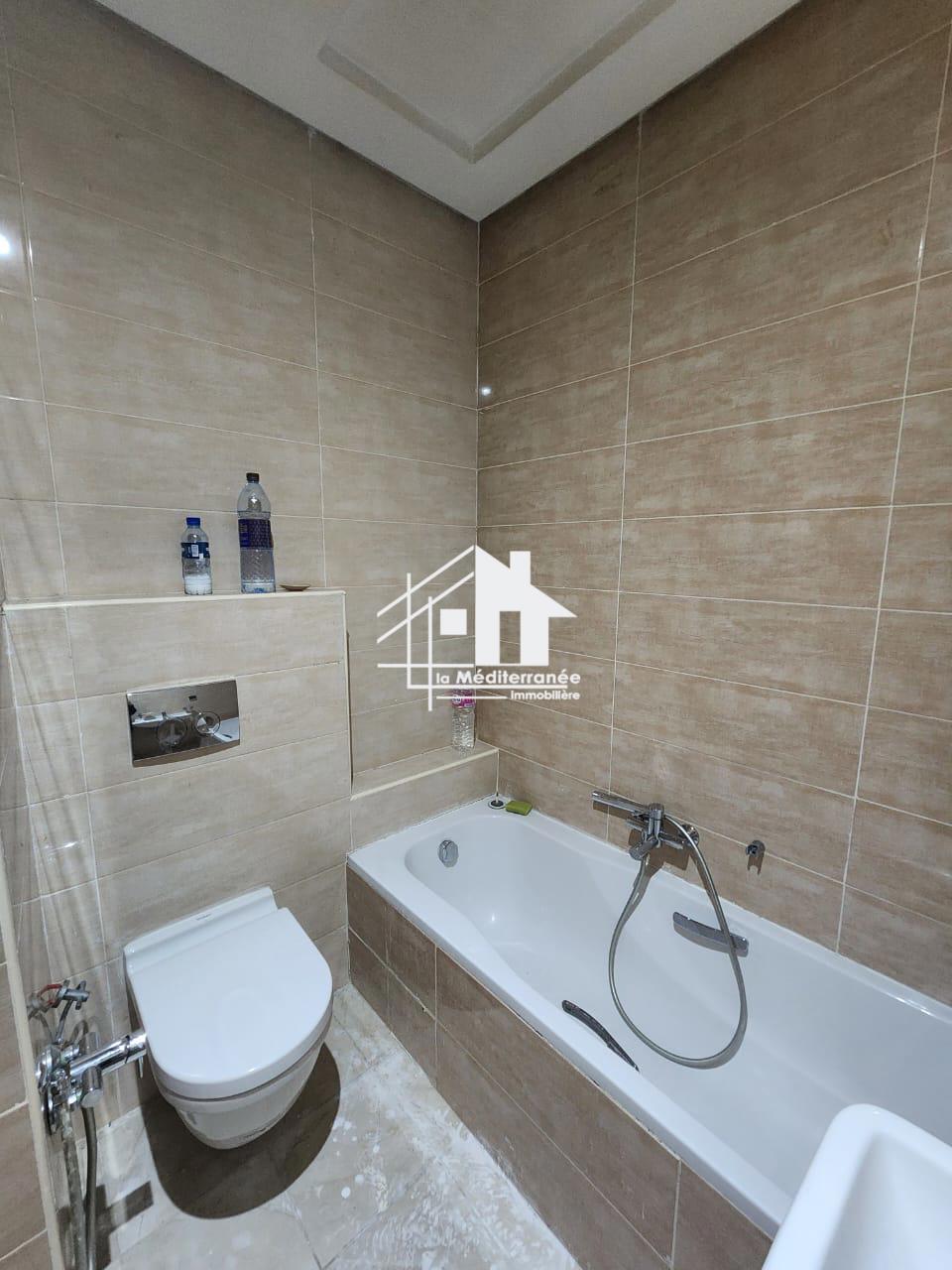 A louer S+1 usage habitation ou bureautique