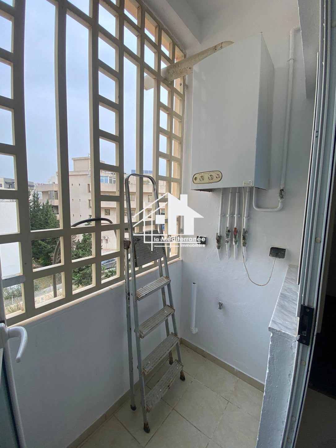 Un Appartement S+2 au lac 2