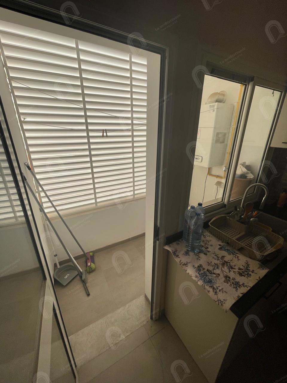 A louer appartement S+2 hst au bardo 20 mars