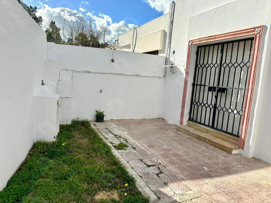 A vendre Villa S+3 à El agba Diar Ben Mahmoud