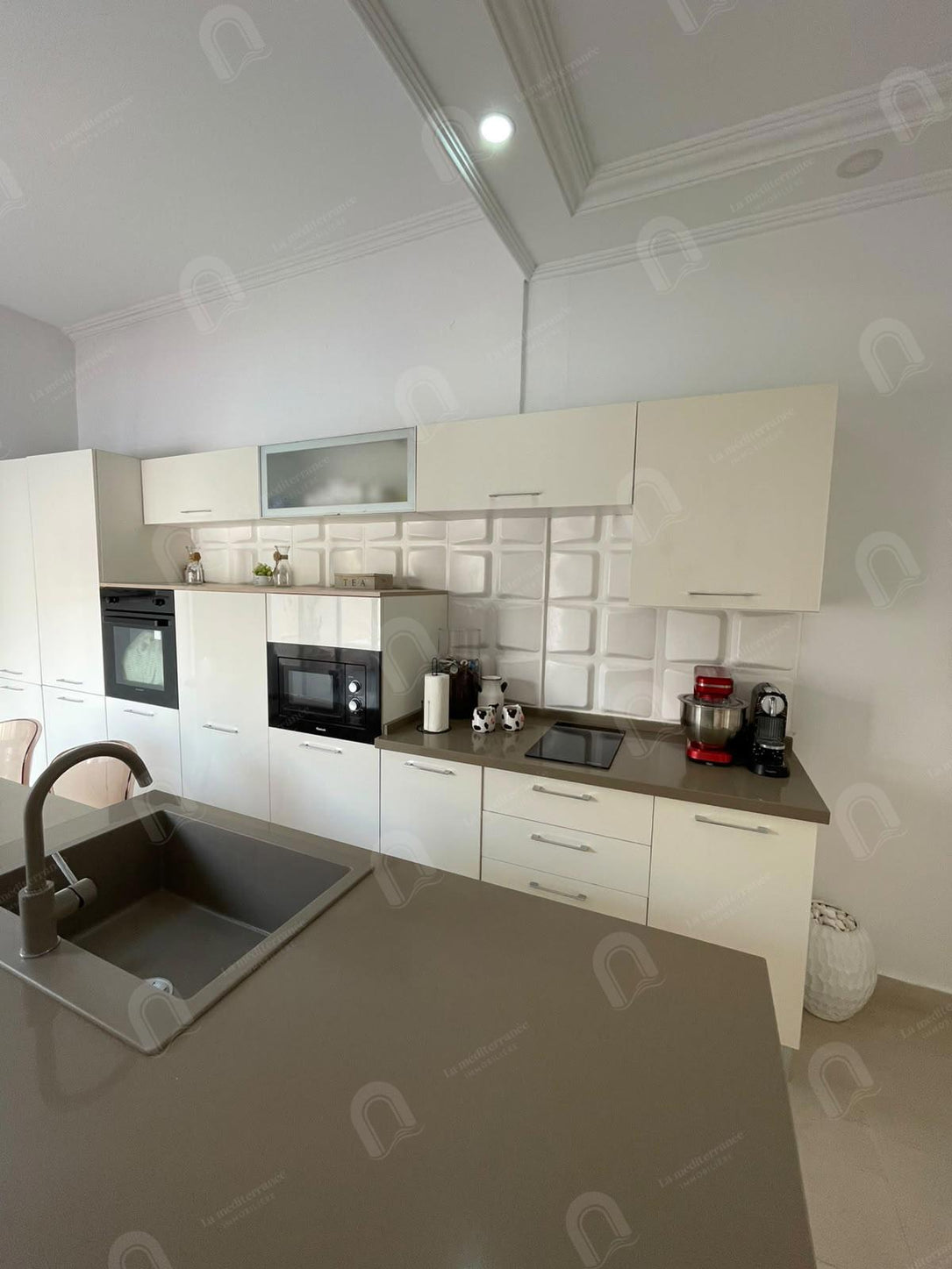 A vendre une superbe villa au bardo