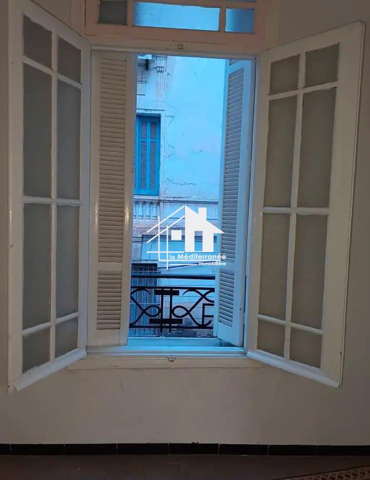 A vendre appartement s2 au centre ville lafayette
