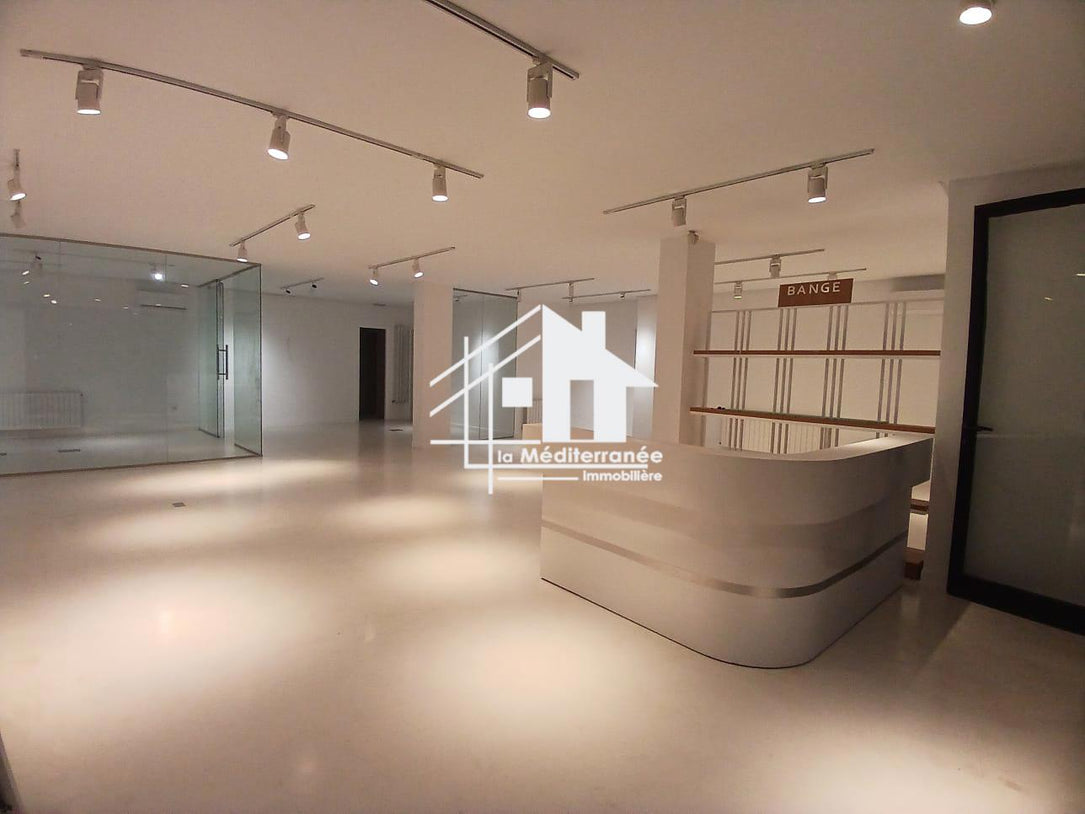 A louer un local commercial à la Marsa