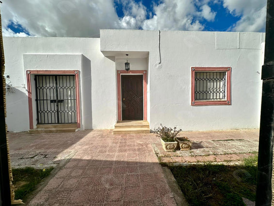 A vendre Villa S+3 à El agba Diar Ben Mahmoud