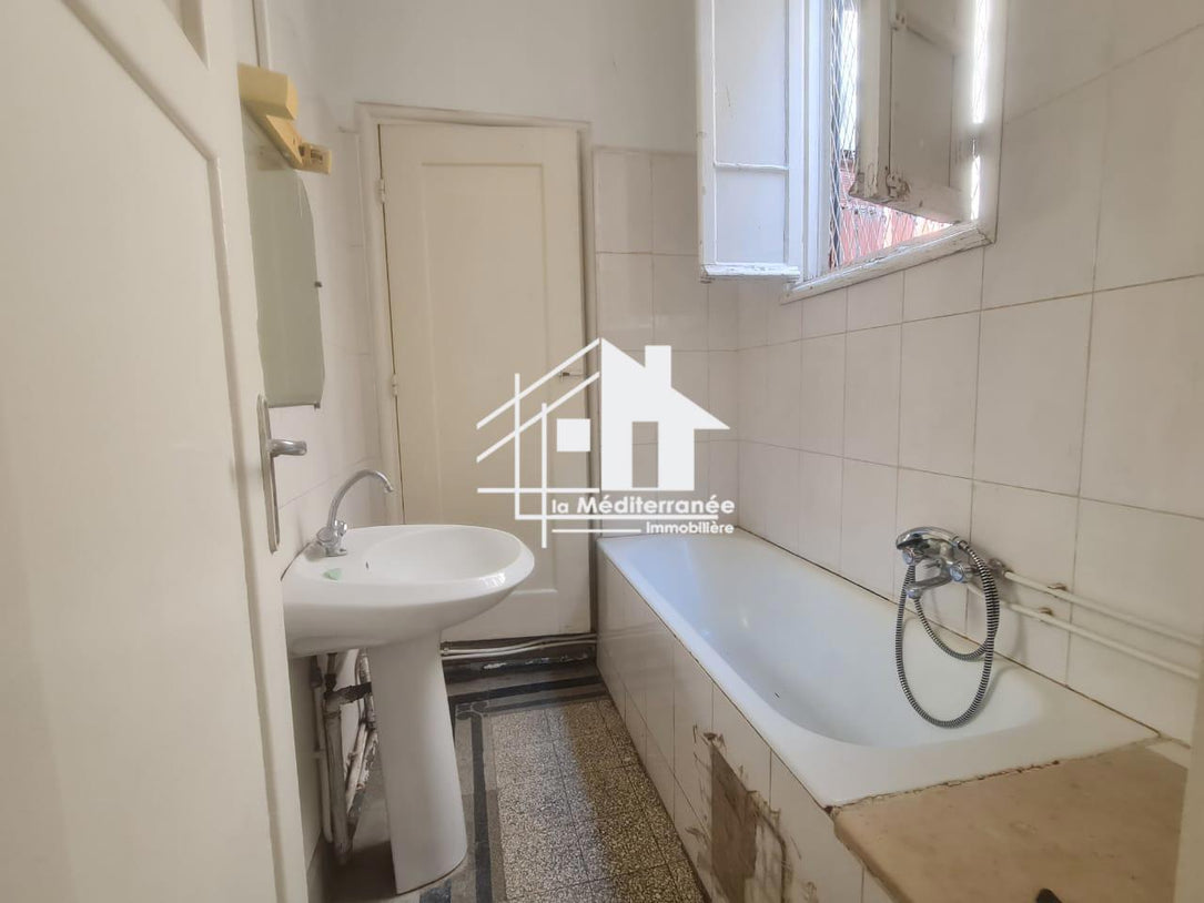 A louer appartement s+1 a Lafayette