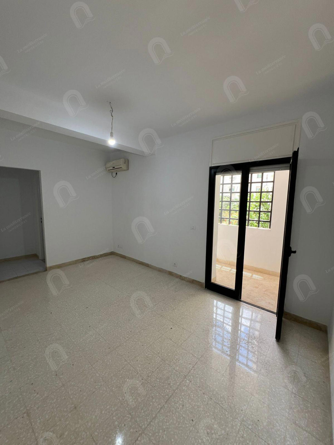 A vendre duplex S3 à l'aouina