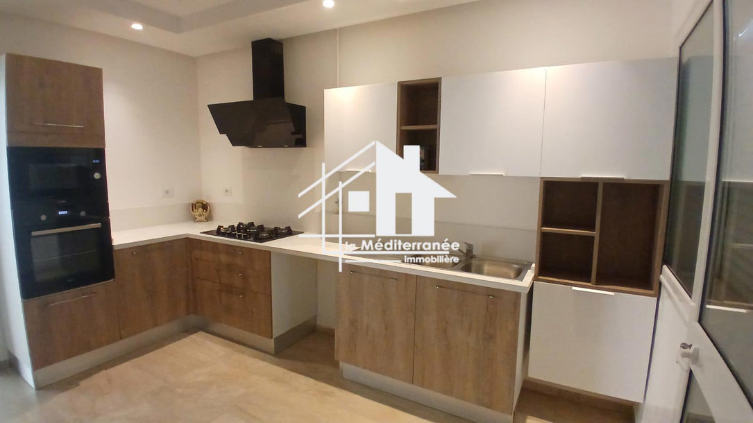 un appartement S+3 aux jardins de carthage