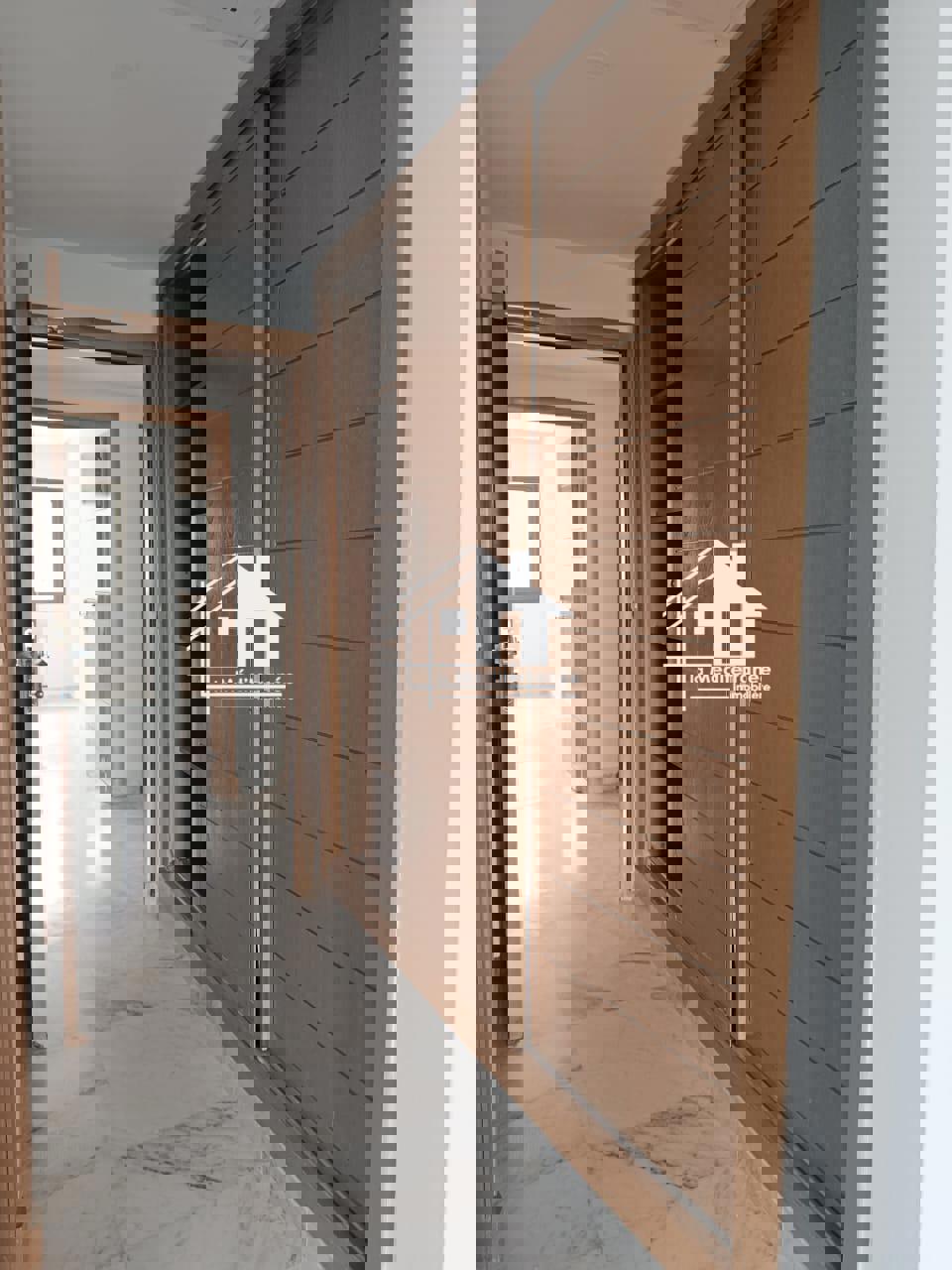 Un Appartement S+4 au jardins de Carthage