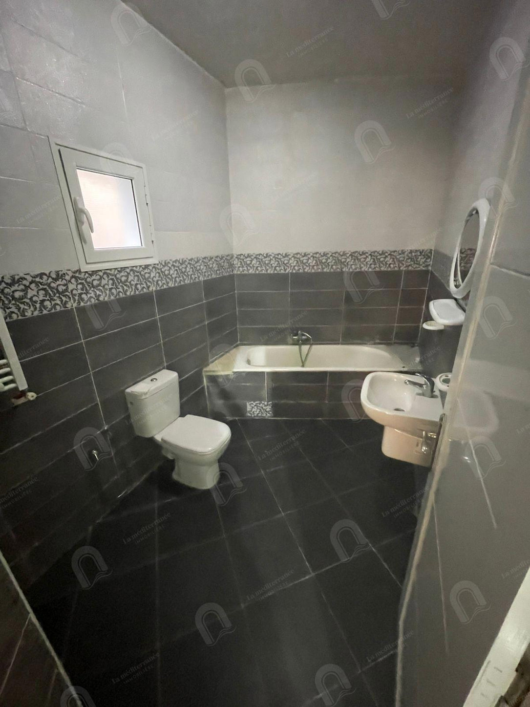 A louer un appartement S+2 au bardo