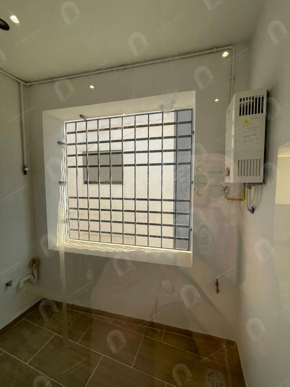 A louer deux appartement S+2 hst au bardo 2