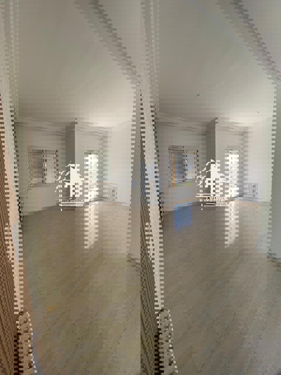 A louer étage de villa S+3 à Hay Rommena