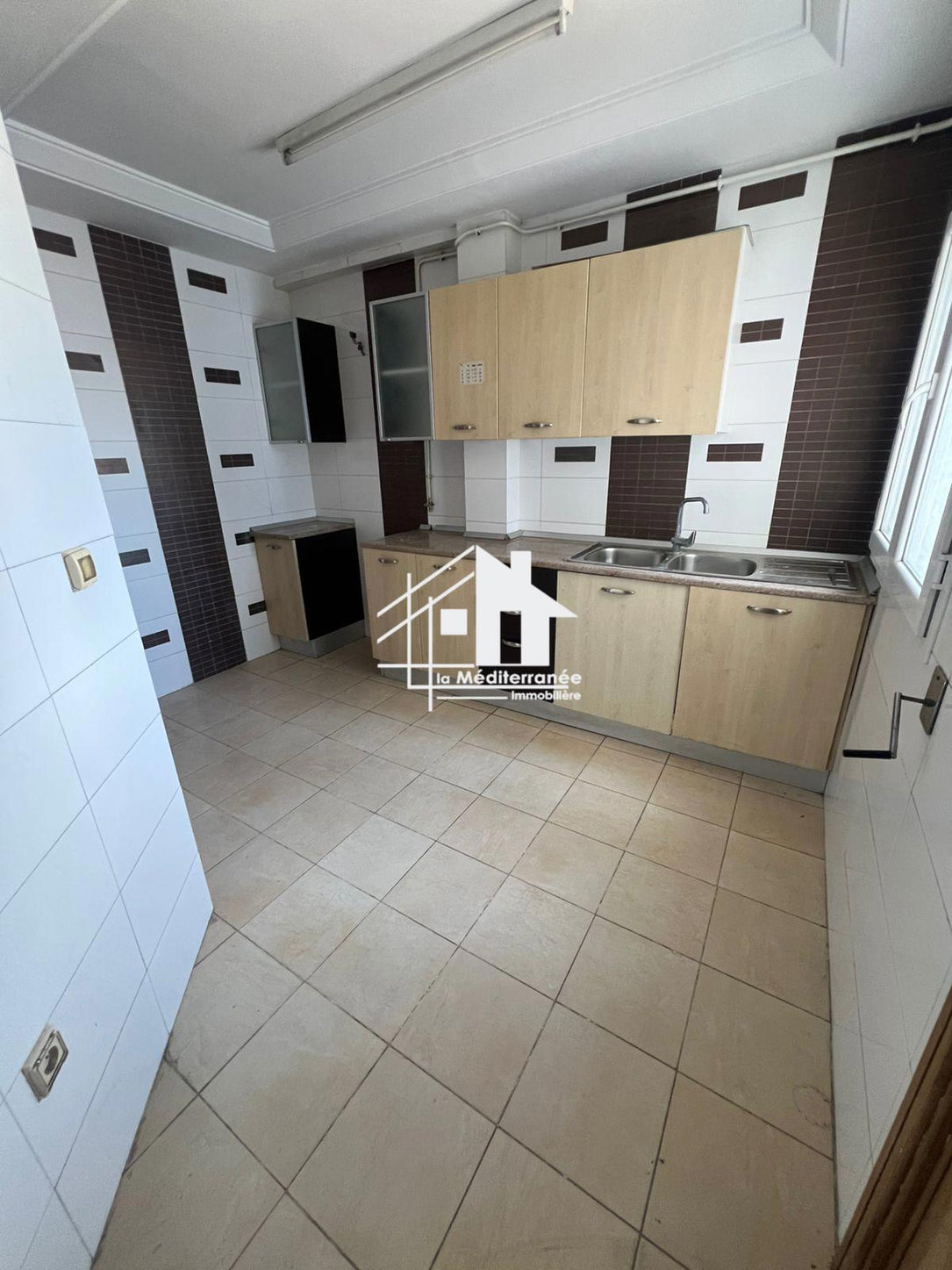 A louer appartement s2 au Bardo