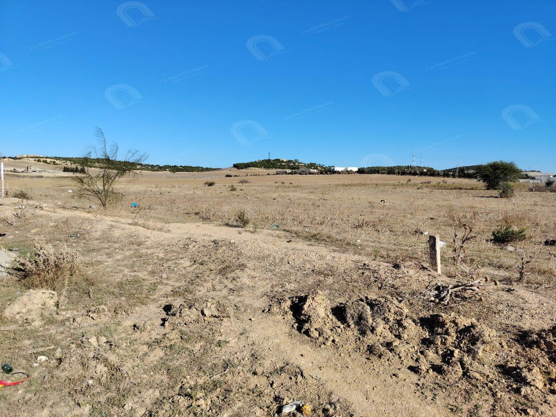 A vendre un terrain de 420m²