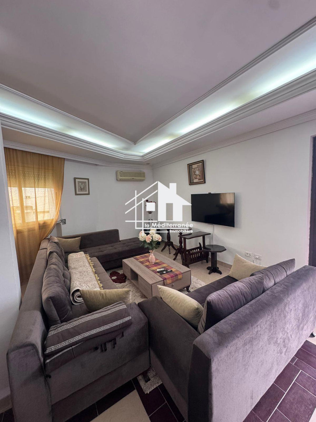 A vendre une villa 2S+5 au bardo