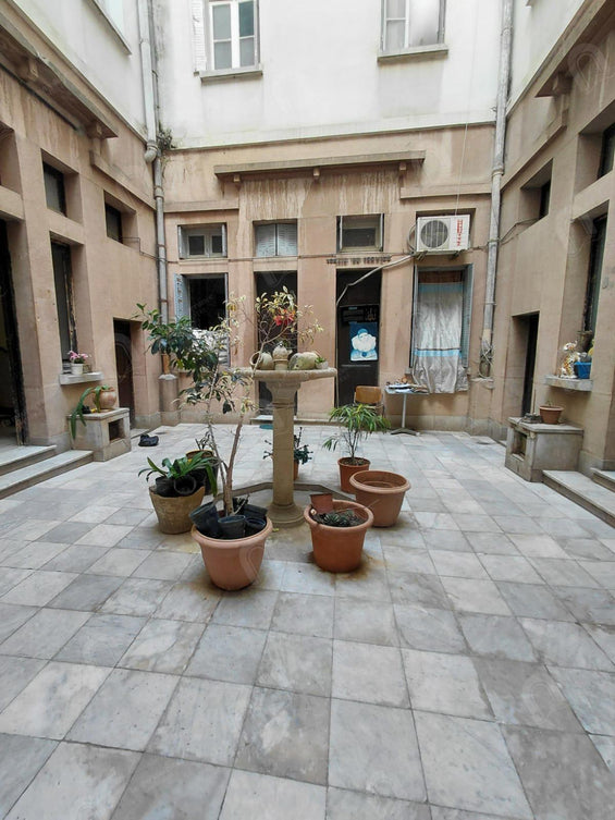 A louer appartement s2 au centre ville Tunis