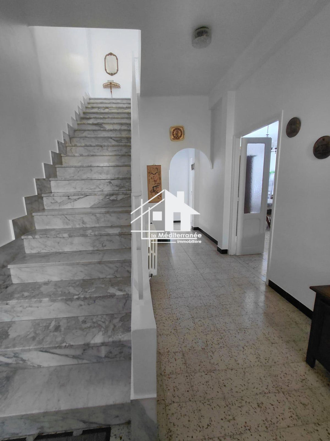 A vendre une villa sur deux niveaux à Montfleury