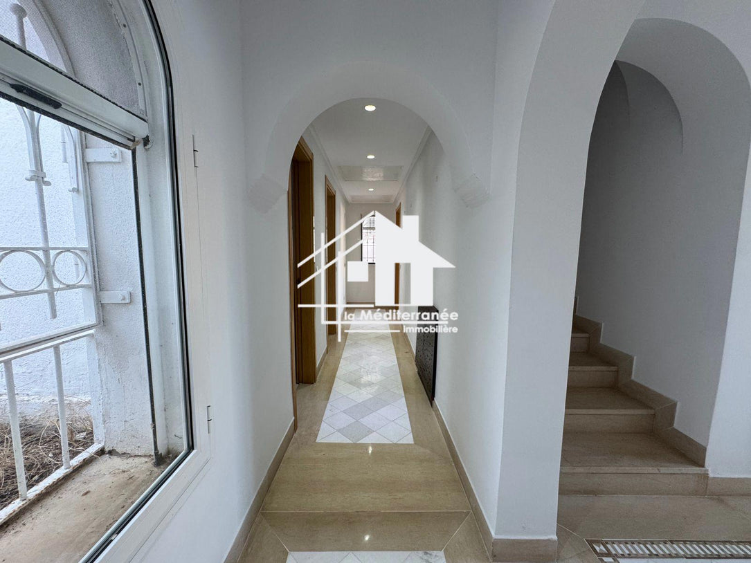 A louer un Duplex S+3 marina gammarth