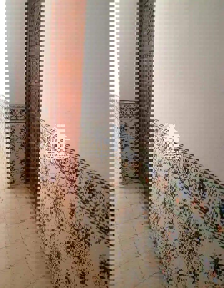 À louer studio à Beb Mnara, centre-ville de Tunis