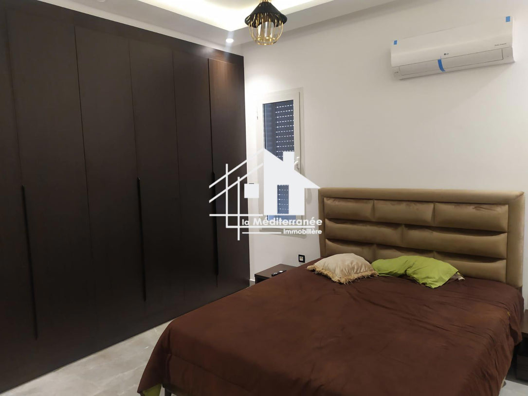 Etage de villa à Ain Zaghouan Sud