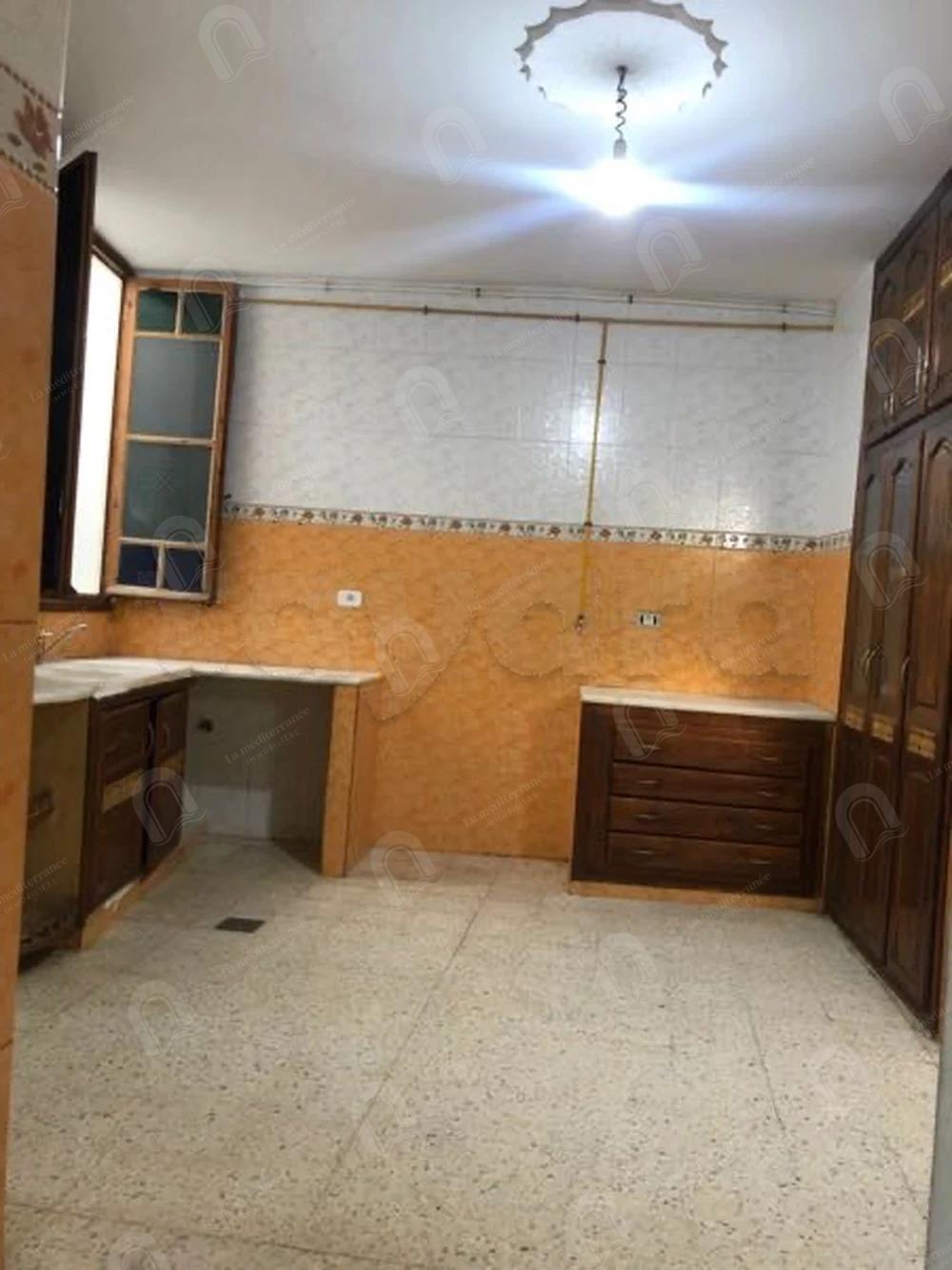 A louer appartement s3 à Maakel zaaim