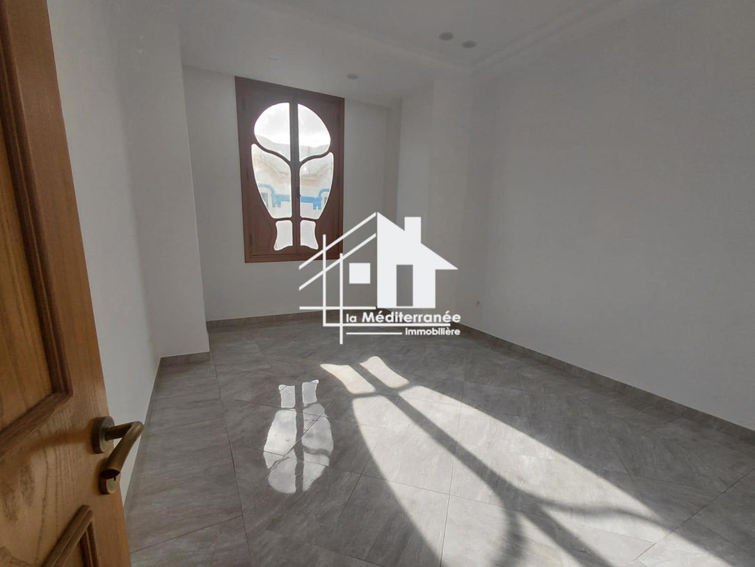 A louer bureaux neuf h2/h3/h4 au centre ville Tunis