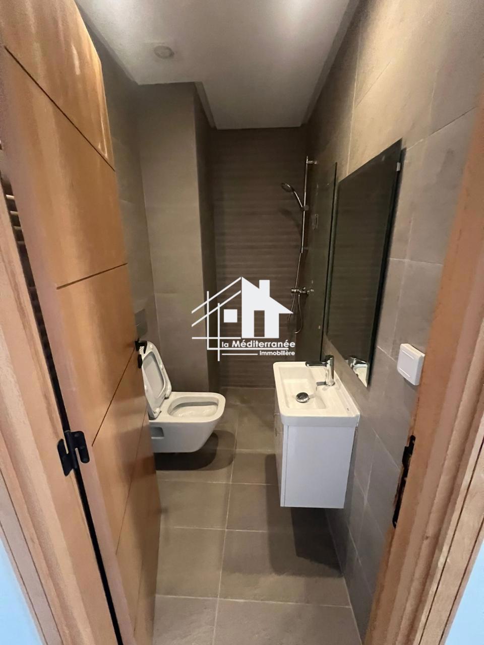 A louer un appartement s+1 à jardin d'el menzah2