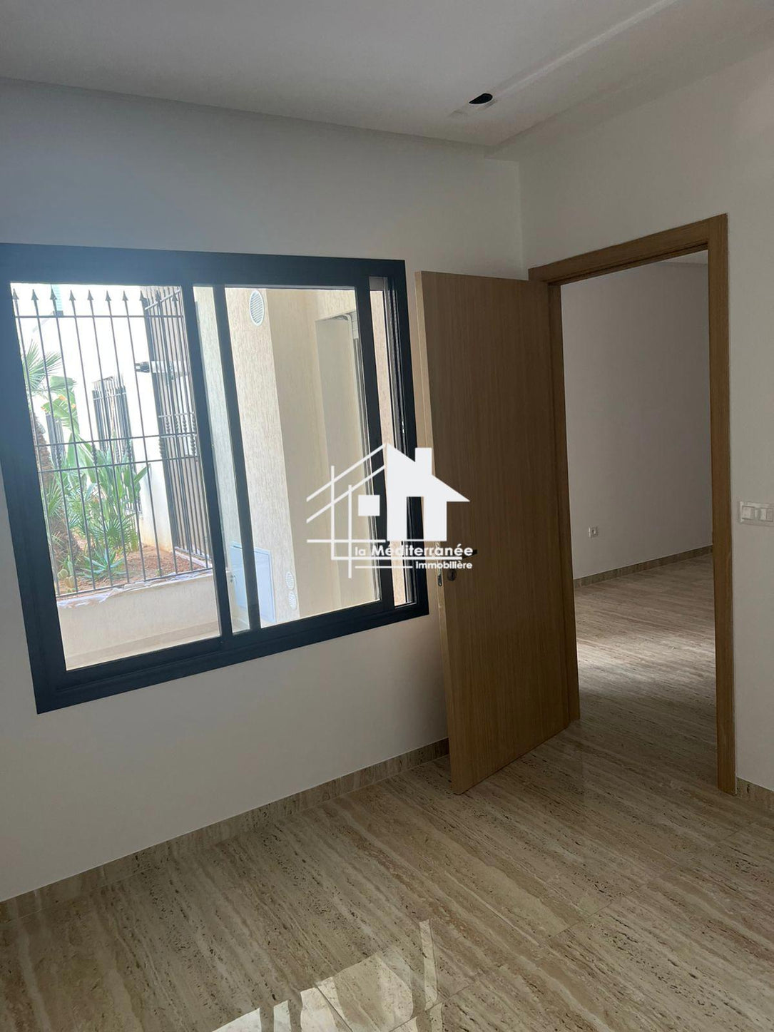 A vendre S1 Direct promoteur à la soukra