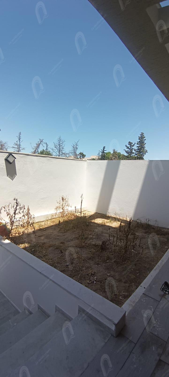 A louer un s+1 neuf à chotrana 1