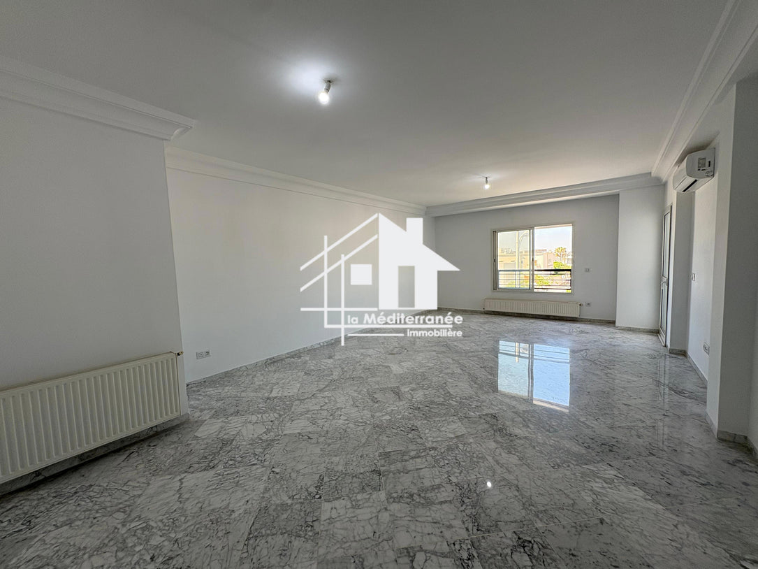 Appartement S+3 au Lac 2