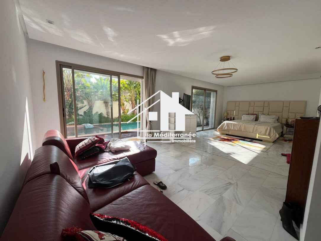 A louer un appartement s+2 vide à Gammarth touristiqie